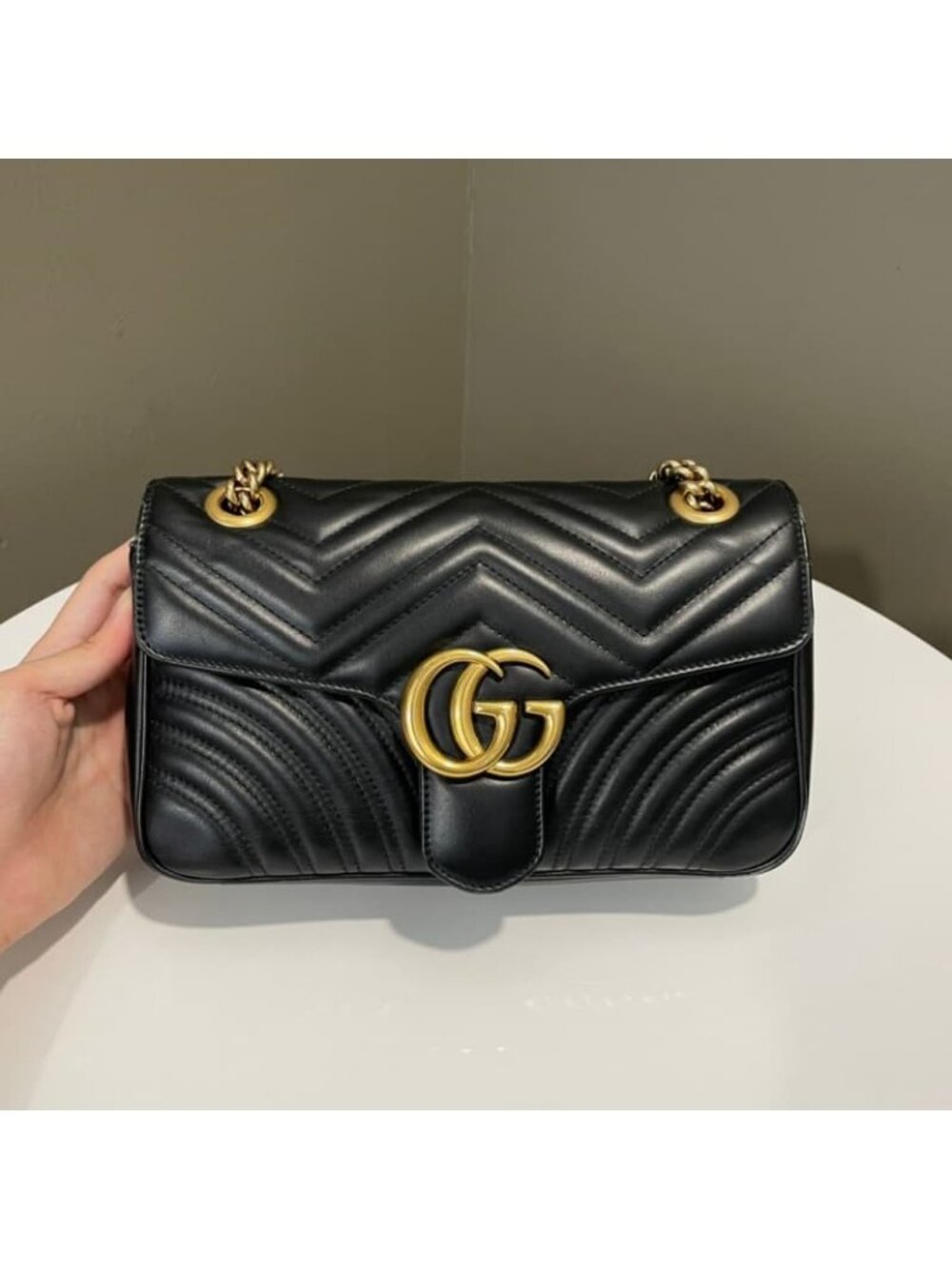 Gucci GG Marmont quilted black leather shoulder bag